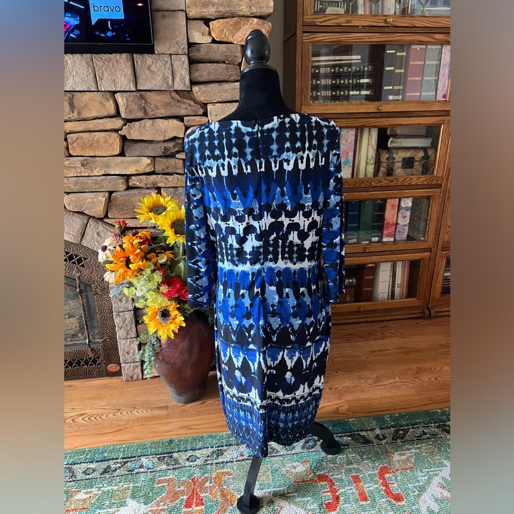 Joseph Ribkoff Women’s Dress size 12, blue, black and white